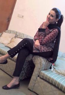 Madiha Naqvi feet photo 8
