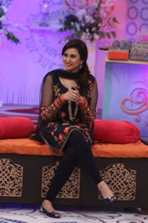 Madiha Naqvi feet photo 17