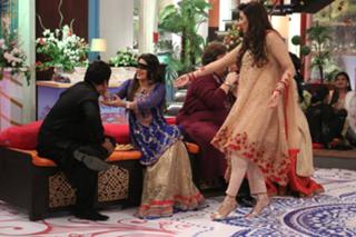 Madiha Naqvi feet photo 16