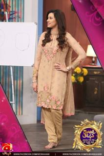 Madiha Naqvi feet photo 12