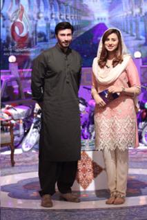 Madiha Naqvi feet photo 3