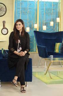 Madiha Naqvi feet photo 19