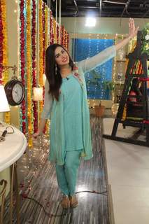 Madiha Naqvi feet photo 16