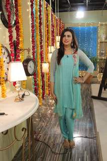 Madiha Naqvi feet photo 15