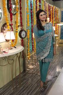 Madiha Naqvi feet photo 10