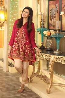 Madiha Naqvi feet photo 18