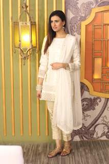 Madiha Naqvi feet photo 5