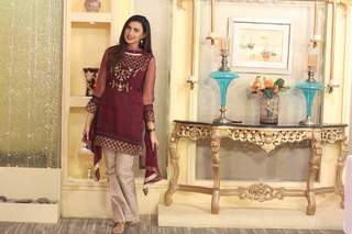 Madiha Naqvi feet photo 4