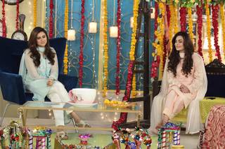 Madiha Naqvi feet photo 14