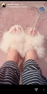 Madiha Naqvi feet photo 2