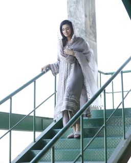 Madiha Naqvi feet photo 16