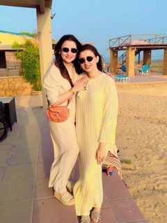 Madiha Naqvi feet photo 19