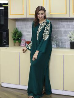 Madiha Naqvi feet photo 10