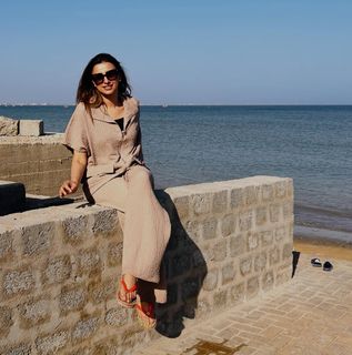 Madiha Naqvi feet photo 10