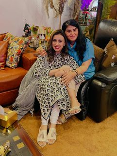 Madiha Naqvi feet photo 15