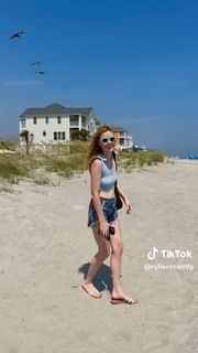 Madisen Beaty feet photo 16