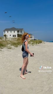 Madisen Beaty feet photo 15