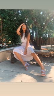 Madison Bailey feet photo thumbnail