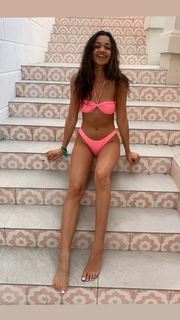 Madison Bailey feet photo thumbnail
