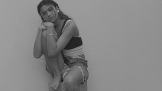 Madison Bailey feet photo thumbnail