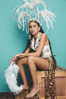 Madison Beer feet photo thumbnail