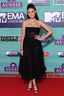 Madison Beer feet photo thumbnail