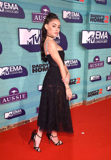Madison Beer feet photo thumbnail