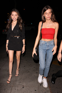Madison Beer feet photo thumbnail