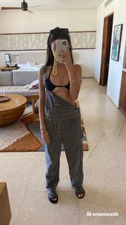 Madison Beer feet photo thumbnail