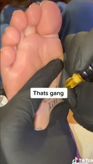 Madison Beer feet photo thumbnail