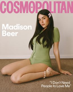 Madison Beer feet photo thumbnail