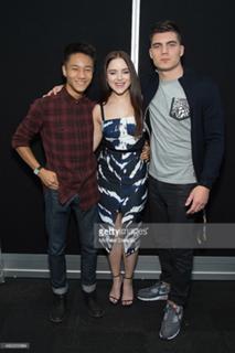 Madison Davenport feet photo 16