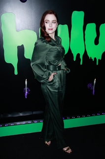Madison Davenport feet photo 13