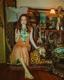 Madison Davenport feet photo 7