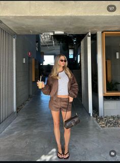 Madison Edwards feet photo 9