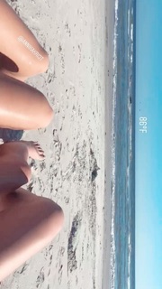Madison Hope Headrick feet photo 7