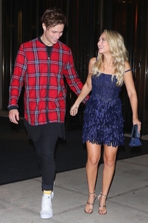 Madison Iseman feet photo thumbnail