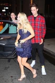 Madison Iseman feet photo thumbnail