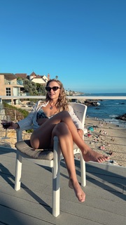 Madison Iseman feet photo thumbnail