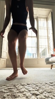Madison Iseman feet photo thumbnail