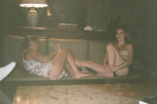 Madison Iseman feet photo thumbnail