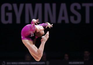 Madison Kocian feet photo 13