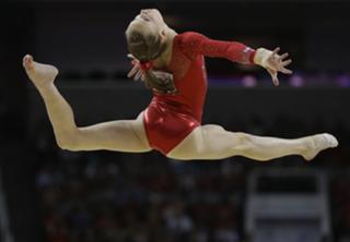 Madison Kocian feet photo 11