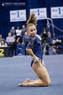Madison Kocian feet photo 11