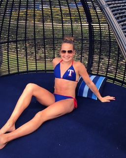 Madison Kocian feet photo 15