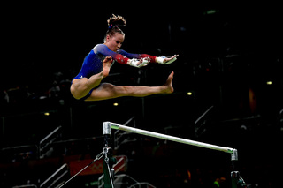 Madison Kocian feet photo 5