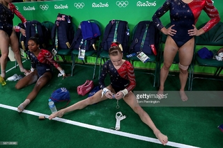 Madison Kocian feet photo 13