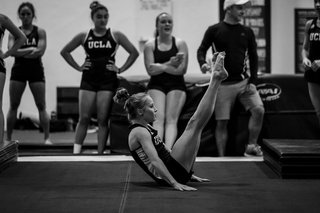 Madison Kocian feet photo 20
