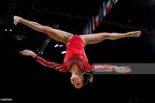 Madison Kocian feet photo 18