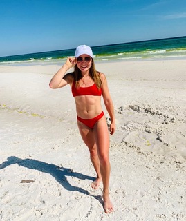 Madison Kocian feet photo 19
